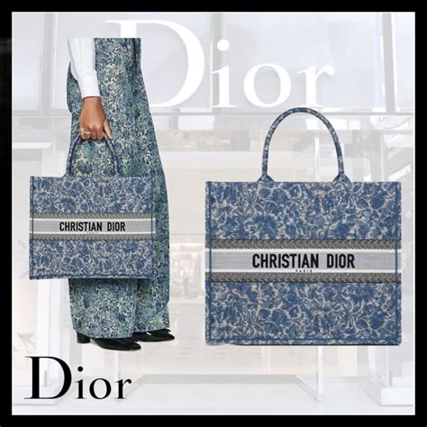 dior book tote code.